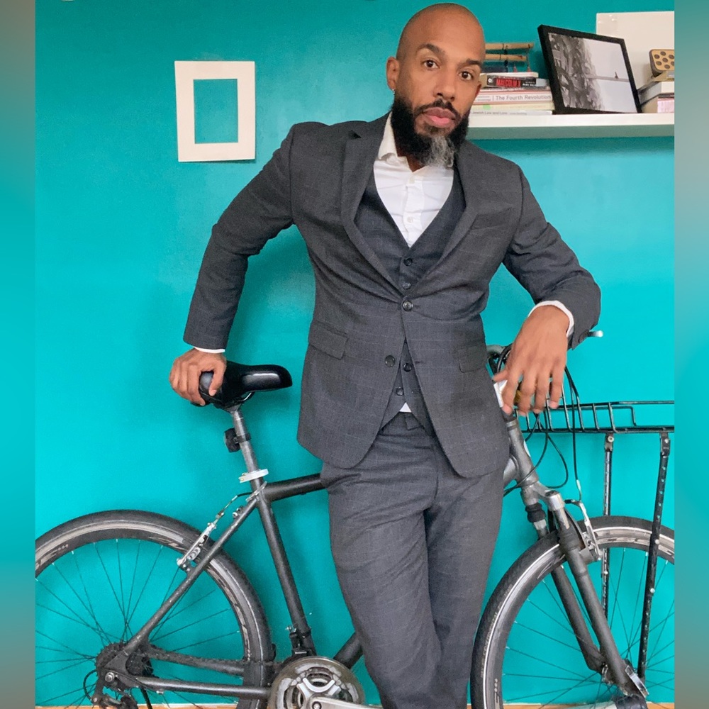 Banana Republic plaid 3 piece suit.